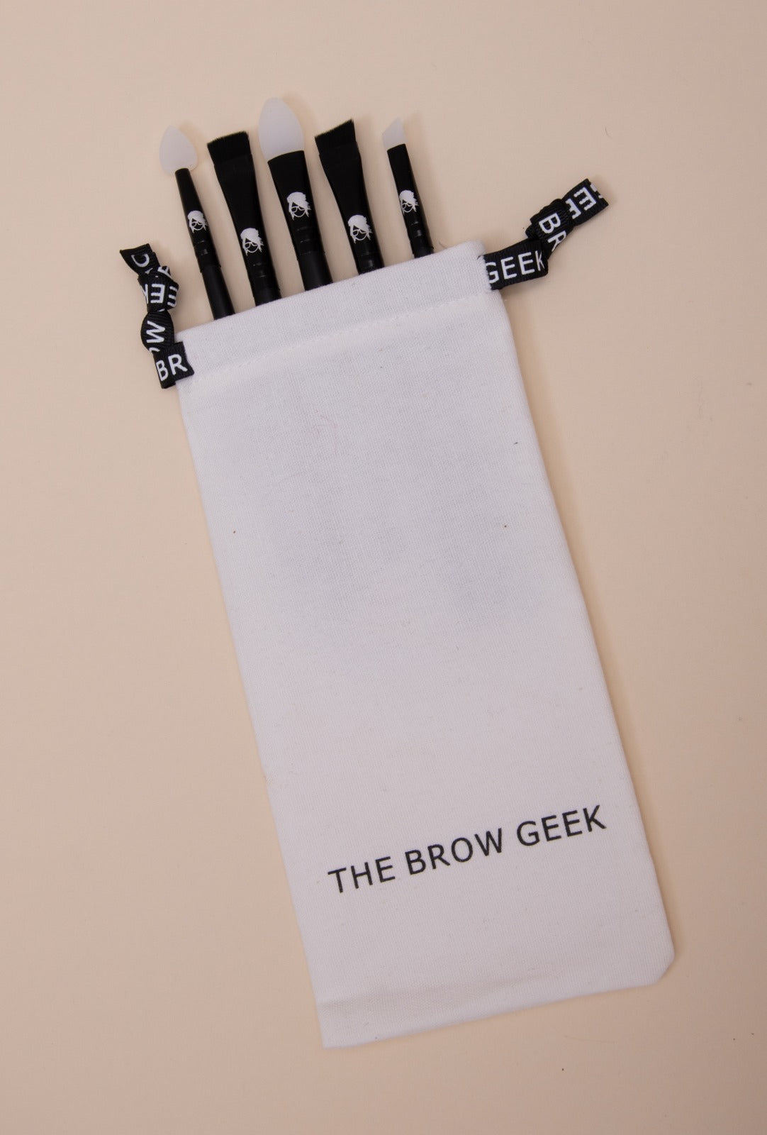 The Brow Geek™ Tus brochas de varitas mágicas